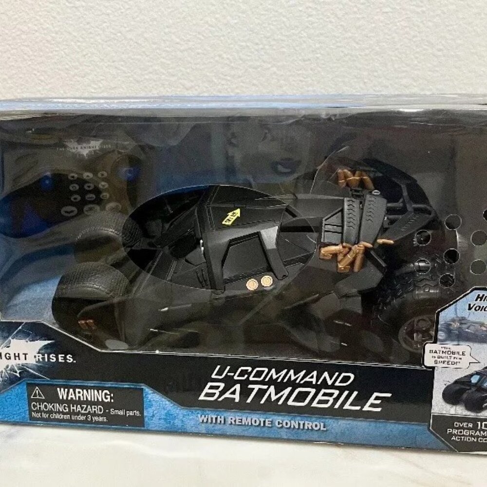 Batman - The Dark Knight Rises Batmobile U-Command RC Tumbler